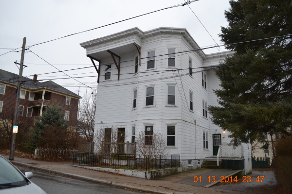 126-132 5th Ave, Woonsocket, RI 02895 