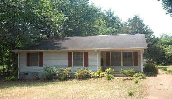 106 Coleman Street, Seneca, SC 29678 