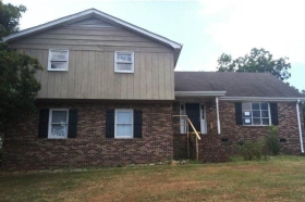 221 TIMBROOKE WAY, EASLEY, SC 29642 