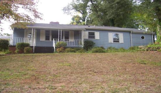 33 Kirkwood Lane, Greenville, SC 29607 