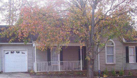 408 Timberview Ln, Simpsonville, SC 29681 