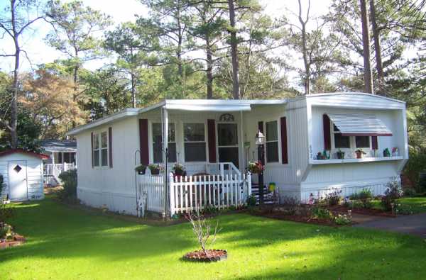 802 Jensen Drive North, Garden City Beach, SC 29576 