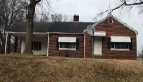 165 North Street, Spartanburg, SC 29306 