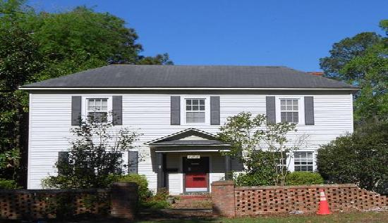 103 North Magnolia Avenue, Andrews, SC 29510 