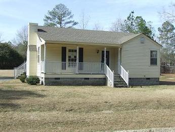 2217 Bracey Ave, Darlington, SC 29532 