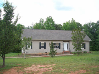 3241 Price House Rd, Woodruff, SC 29388 