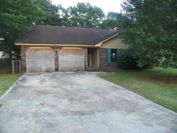 105 Wayne Court, Ladson, SC 29456 