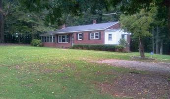 957 Camak Rd, Ware Shoals, SC 29692 