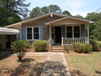 206 Holmes St, Edgefield, SC 29824 