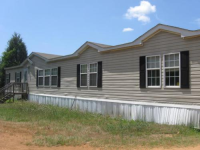 2760 HIGHWAY 261 S, Wedgefield, SC 29168 