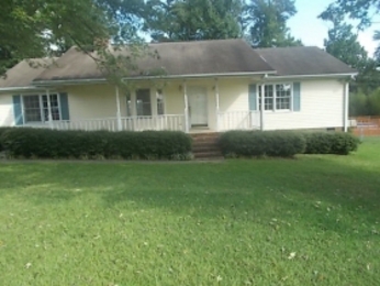 320 Woodfield Dr, Easley, SC 29642 