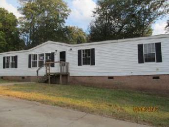 225 Hope Ave, Seneca, SC 29678 