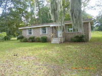 16 Hickory St, Ridgeland, SC 29936 