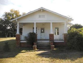 34 Bishop St, Inman, SC 29349 