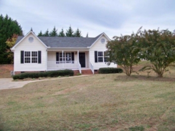 231 Lenhardt Rd, Easley, SC 29640 