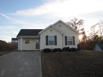 3 Kojak Ct, Greenville, SC 29605 