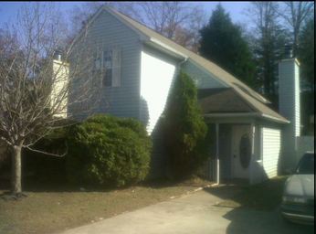 10 Moss Point Drive, Greenville, SC 29617 