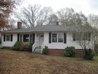 521 S Spencer St, Duncan, SC 29334 