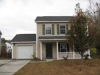 526 Beverly Dr, Summerville, SC 29485 