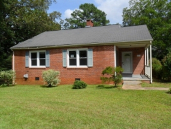 1621 Winthrop Ave, Lancaster, SC 29720 