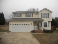 8 Willow Wood Ct, Taylors, SC 29687 