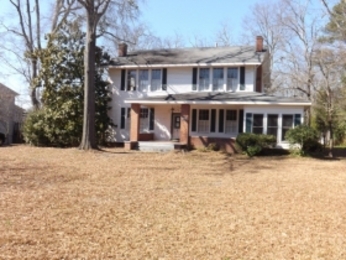 206 Calhoun St, Johnston, SC 29832 