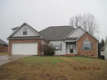 624 Melrose Park Ln, Moore, SC 29369 