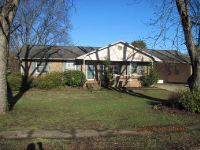 136 Huxley St, Spartanburg, SC 29303 