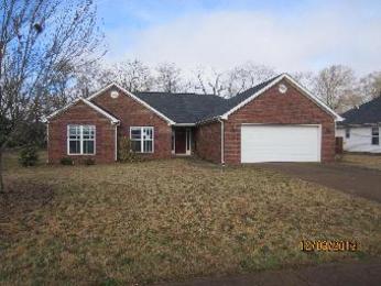 556 Grandiflora Cir, Aiken, SC 29803 