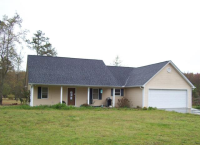 107 Hidden Creek Lane, Bonneau, SC 29431 