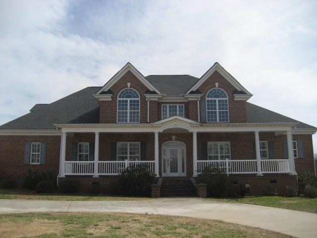 151 Gleneagles Road, Campobello, SC 29322 