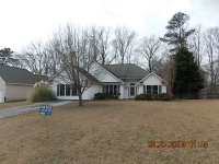 1011 Northlake Dr, Greenwood, SC 29649 