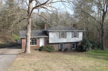 124 Crestwood Cir, Chester, SC 29706 