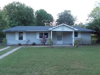 11 Thomas Dr, Sumter, SC 29150 