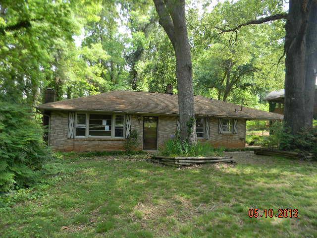 435 Churchill Cir, Greenville, SC 29605 