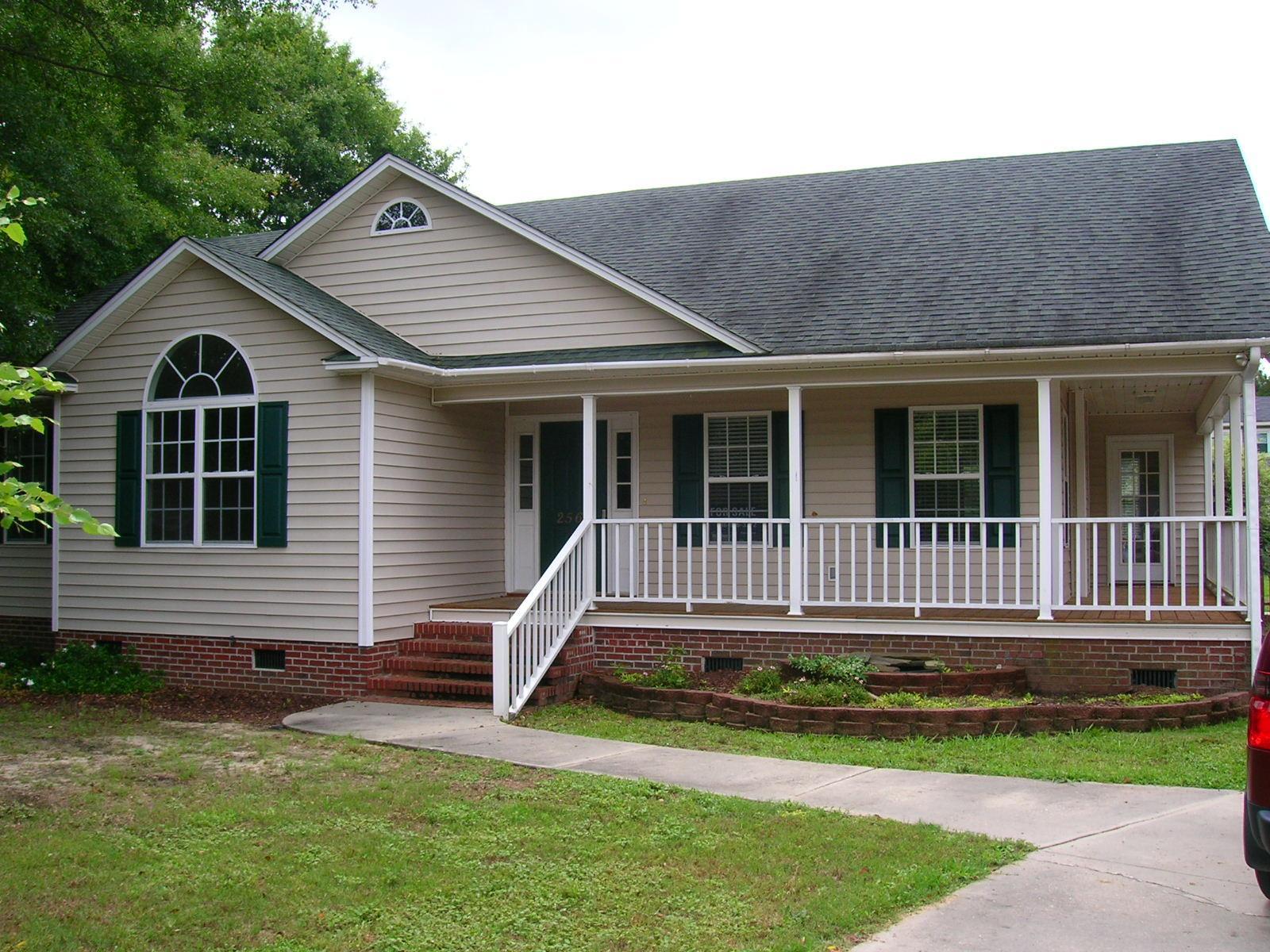 2561 Yosemite Court, Florence, SC 29505 