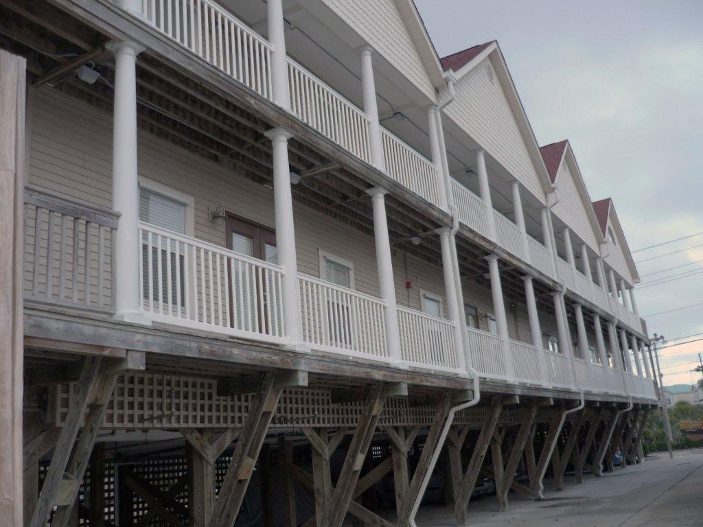 613 SEA MOUNTAIN HWY UNIT 1-2-6, North Myrtle Beach, SC 29582 