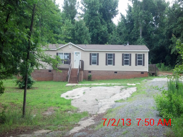 3704 Watts Bridge Rd., Cross Hill, SC 29332 