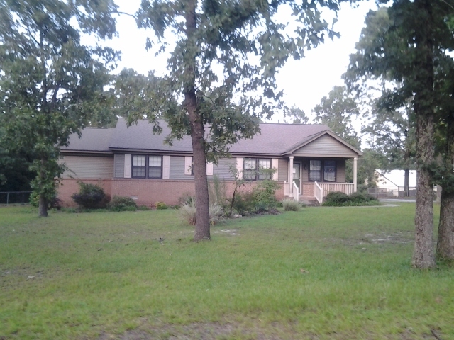 674 Oak St, West Columbia, SC 29172 