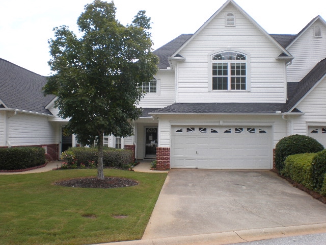 608 Glassyrock Ct, Greer, SC 29650 