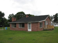 1075 Radius St, Manning, SC 29102 