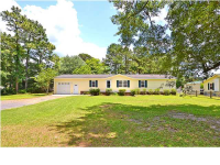 722 GENERAL MOULTRIE DR, Bonneau, SC 29431 