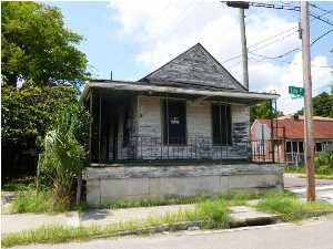 70 LEE ST, Charleston, SC 29403 