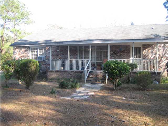 6125 MAYBANK HWY, Wadmalaw Island, SC 29487 