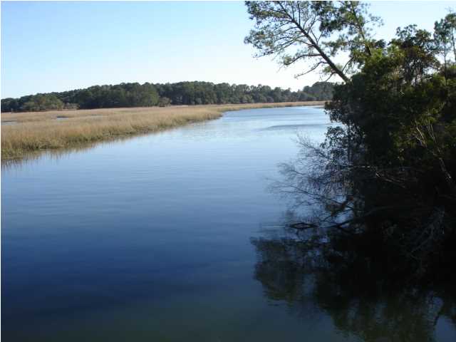 4 TOOGOODOO RD, Meggett, SC 29449 