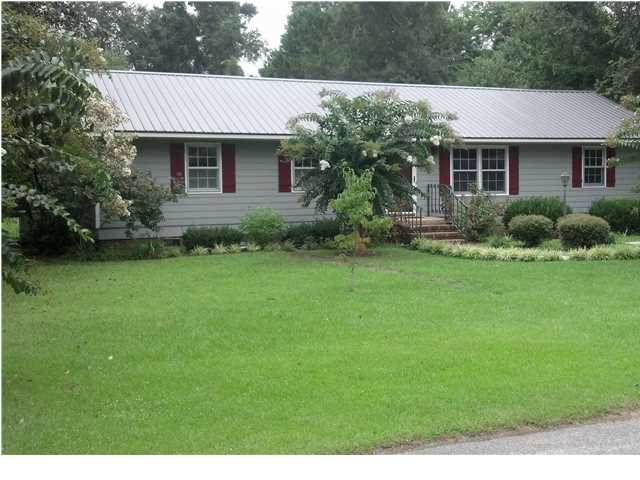 517 HORNE ST, Moncks Corner, SC 29461 