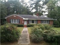 915 HIGHLAND DR, Kingstree, SC 29556 