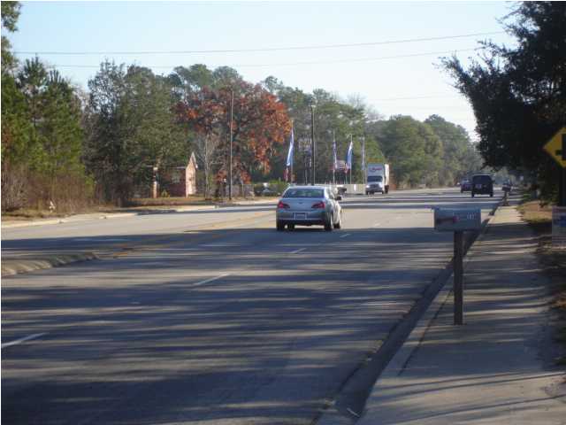 7 SAVANNAH HWY., Ravenel, SC 29470 