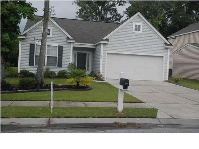 9037 GREENBRIAR DR, Summerville, SC 29485 