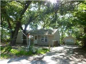 2330 CORAL BELL DR, North Charleston, SC 29405 